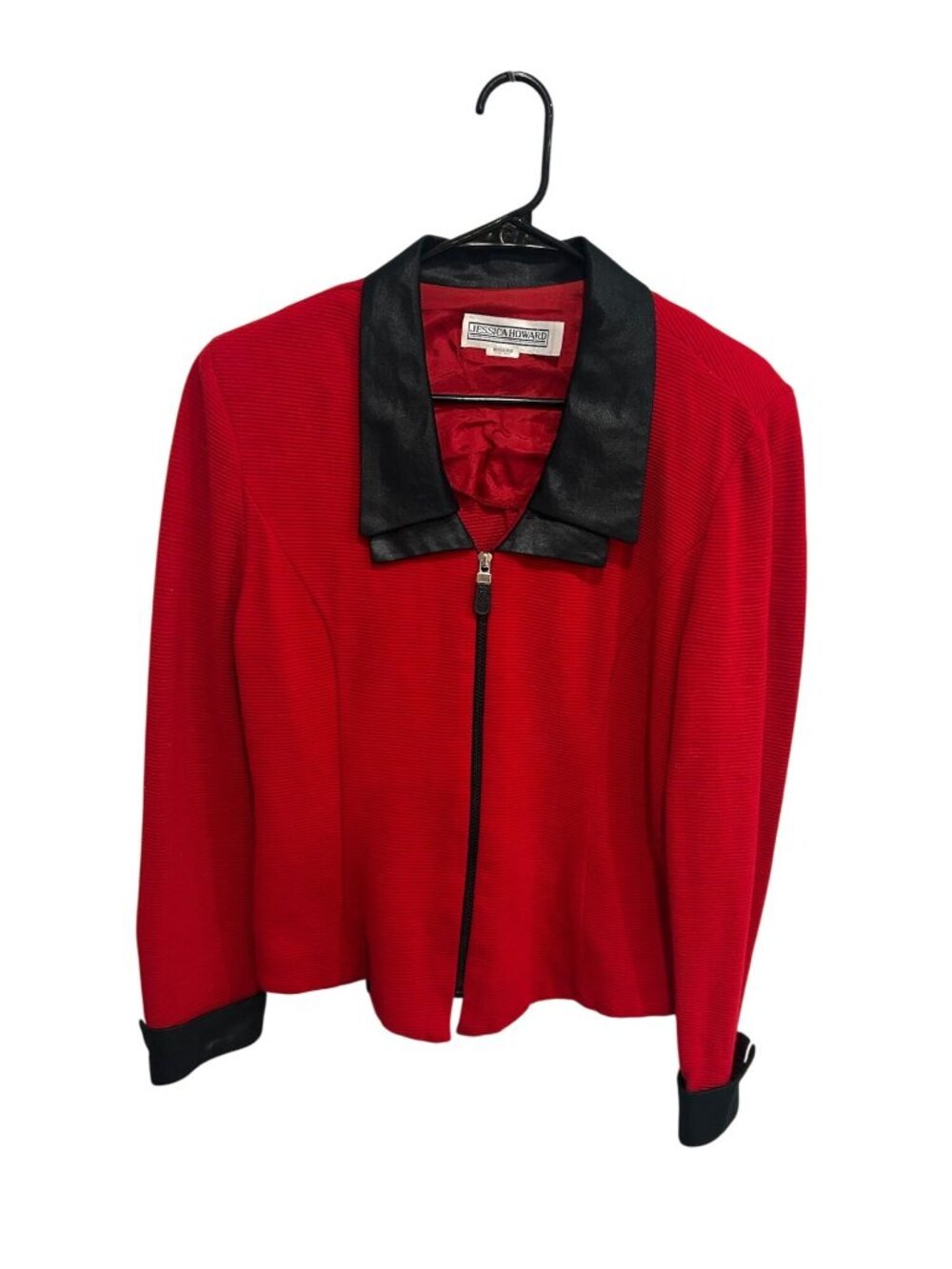 Jessica Howard Medium Red Textured Jacket Black Satin Collar Minimalist Retro